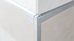 Jak Wykończyć Zewnętrzne Narożniki Płytek